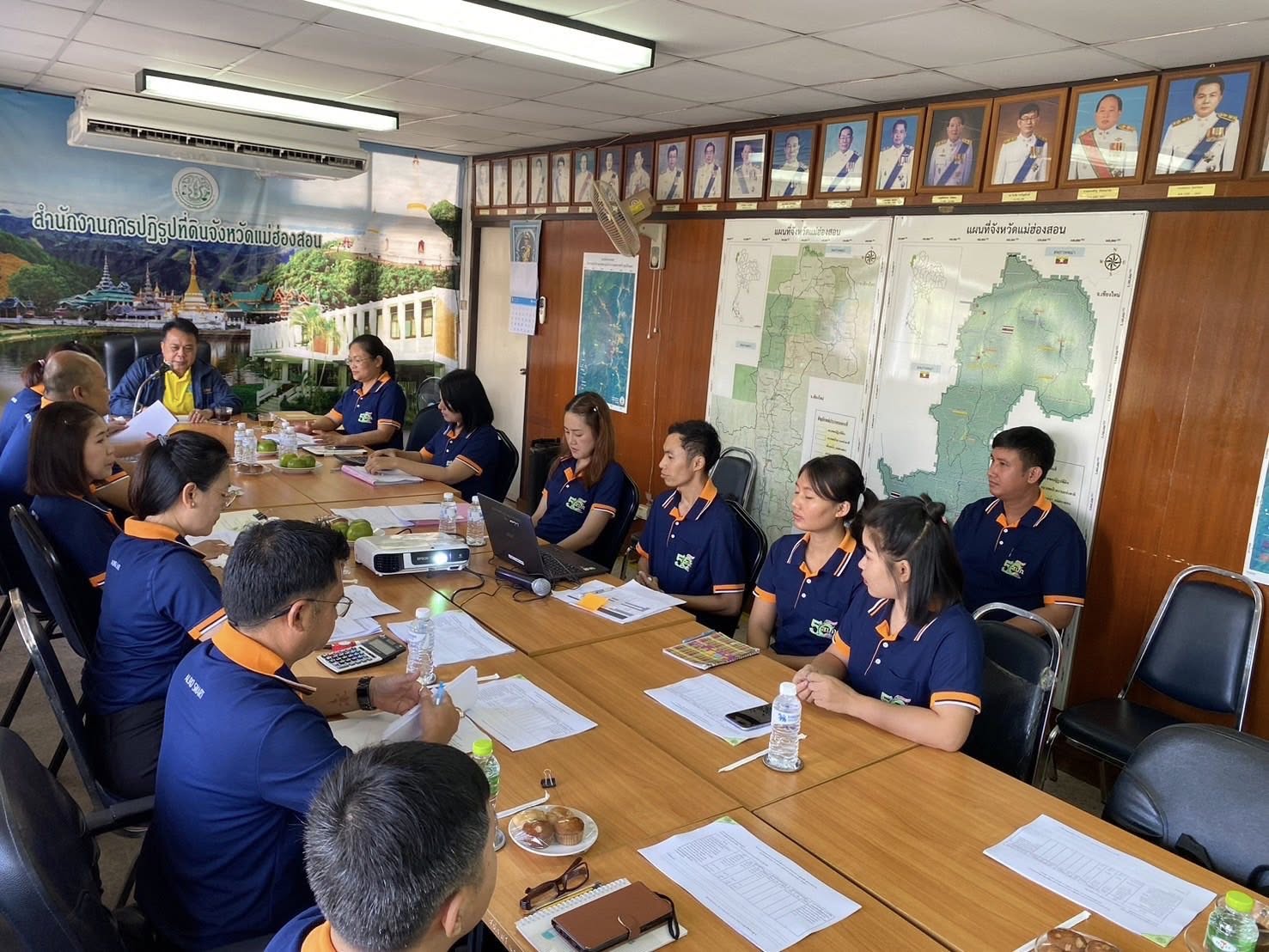 title - ผู้ตรวจราชการ ส.ป.ก. (เขต 15,16 และ 17) ประชุมตรวจติดตามความก้าวหน้าการดำเนินงานตามแผนงานตรวจราชการและลงพื้นที่โครงการที่เกี่ยวข้องในเขตปฏิรูปที่ดิน ประจําปีงบประมาณ 2568 รอบที่ 2 ณ ส.ป.ก.จังหวัดแม่ฮ่องสอน